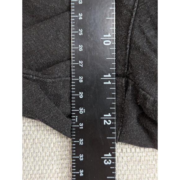 Erika Linen Capris Pants Size Medium Black Embroidered Beaded -0925F39 - Picture 4 of 7